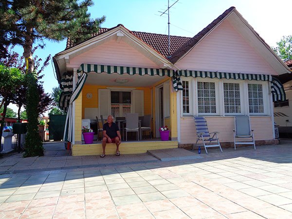 casa-iaio-villaggio-le-rose-1